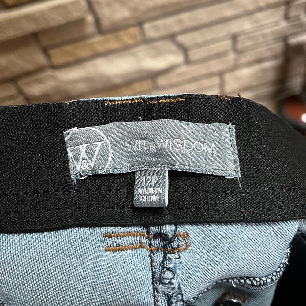 Wit & Wisdom Ab'solution Itty Bitty Bootcut Jeans… - image 7